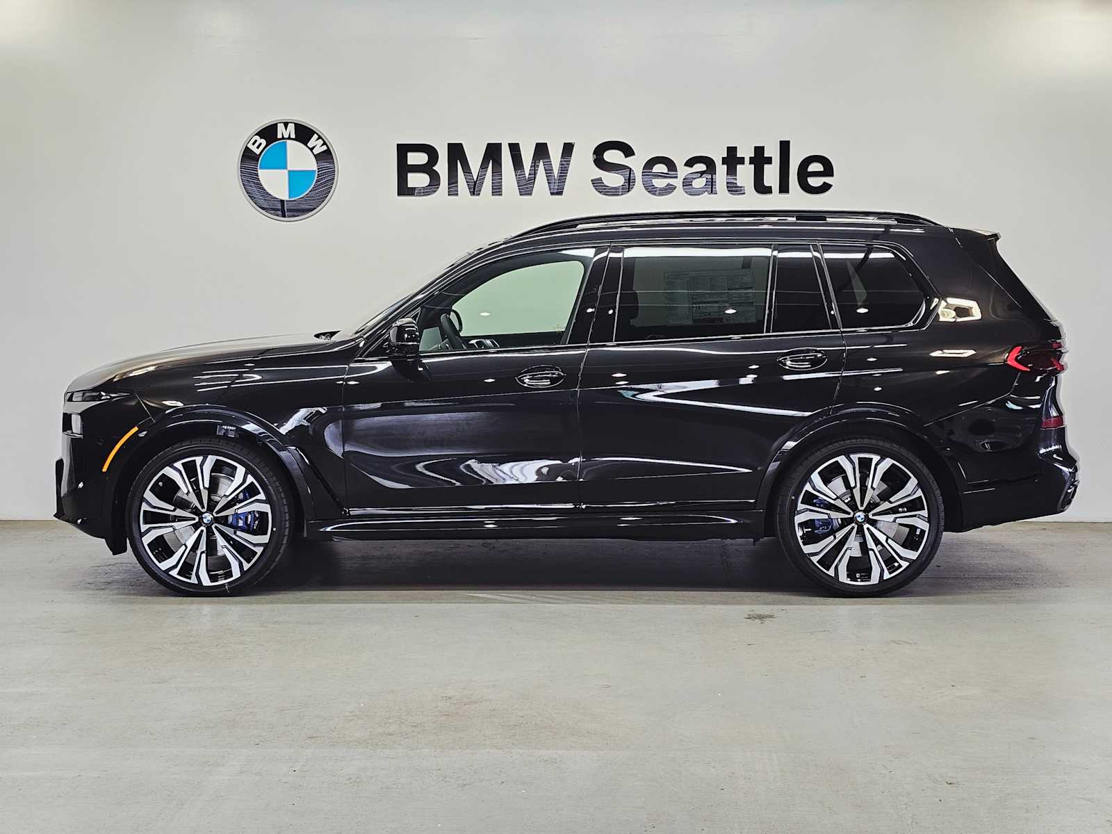 2026 Bmw X7 M60i photo 3