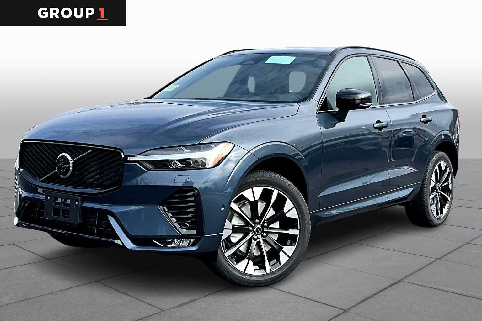 2026 Volvo XC60 Plus's photo