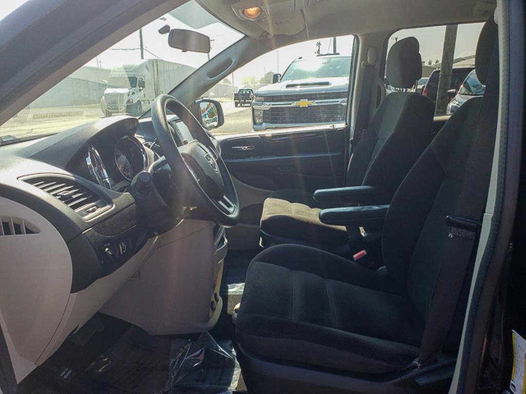 2018 Dodge Grand Caravan SE photo 11