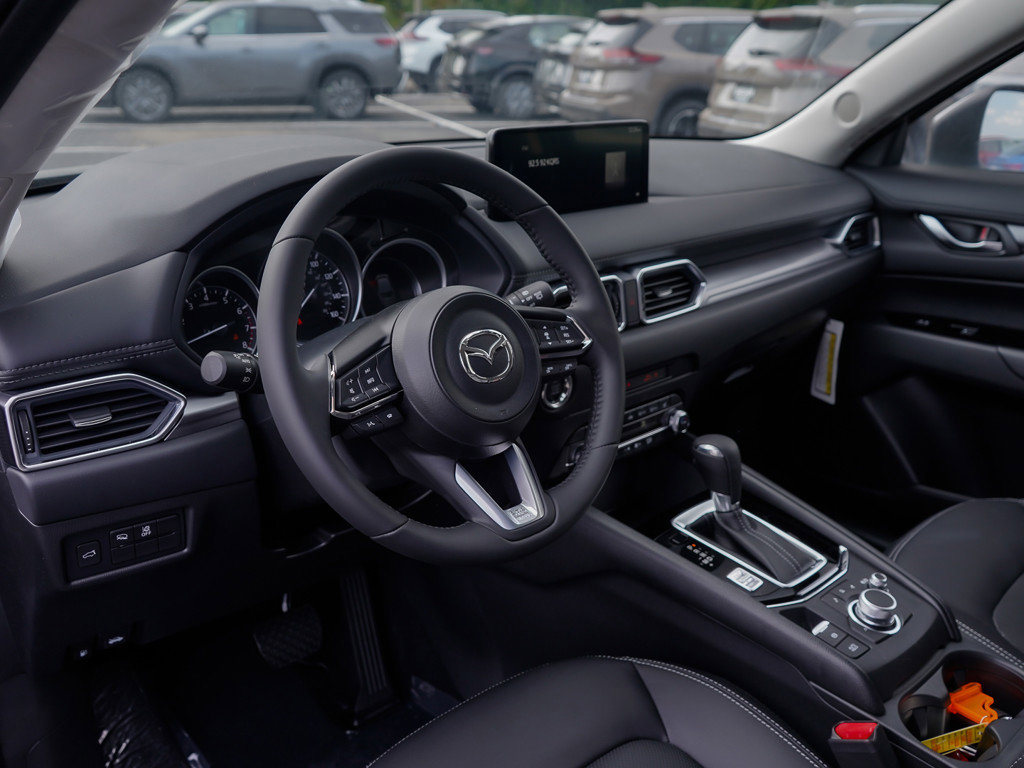 2025 Mazda CX-5 2.5 S Preferred photo 16