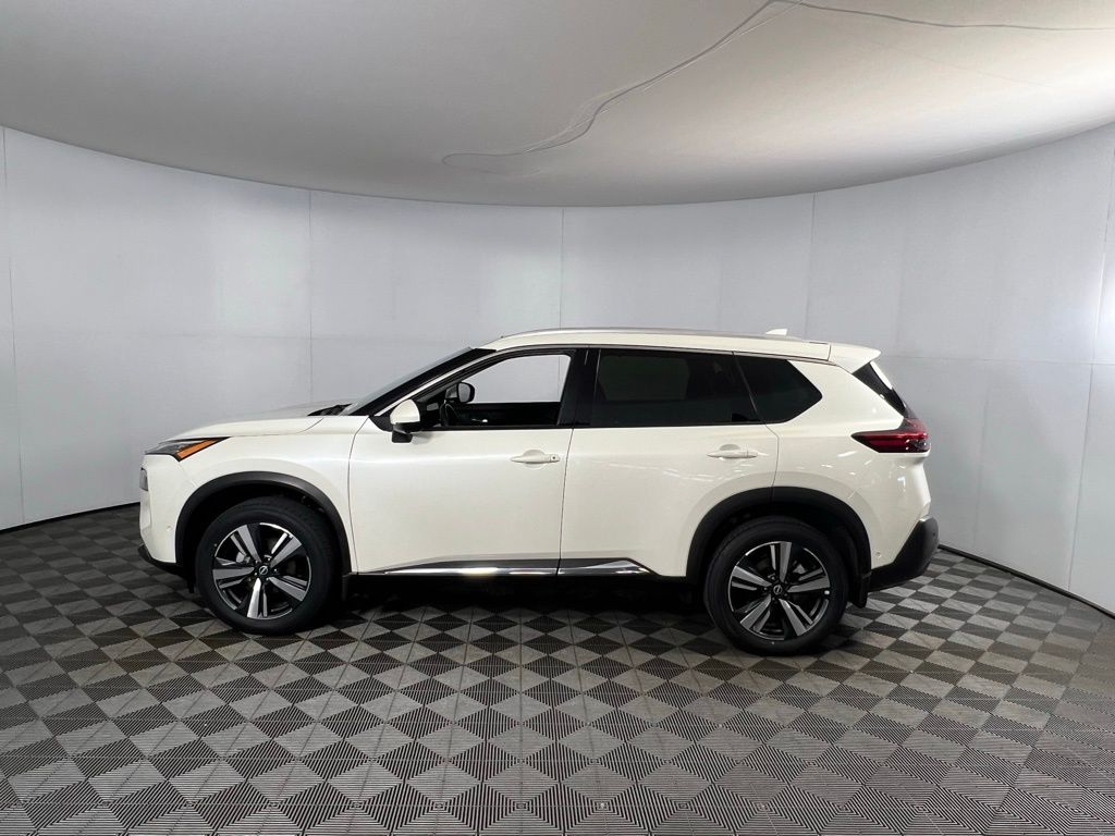 2023 Nissan Rogue SL photo 3