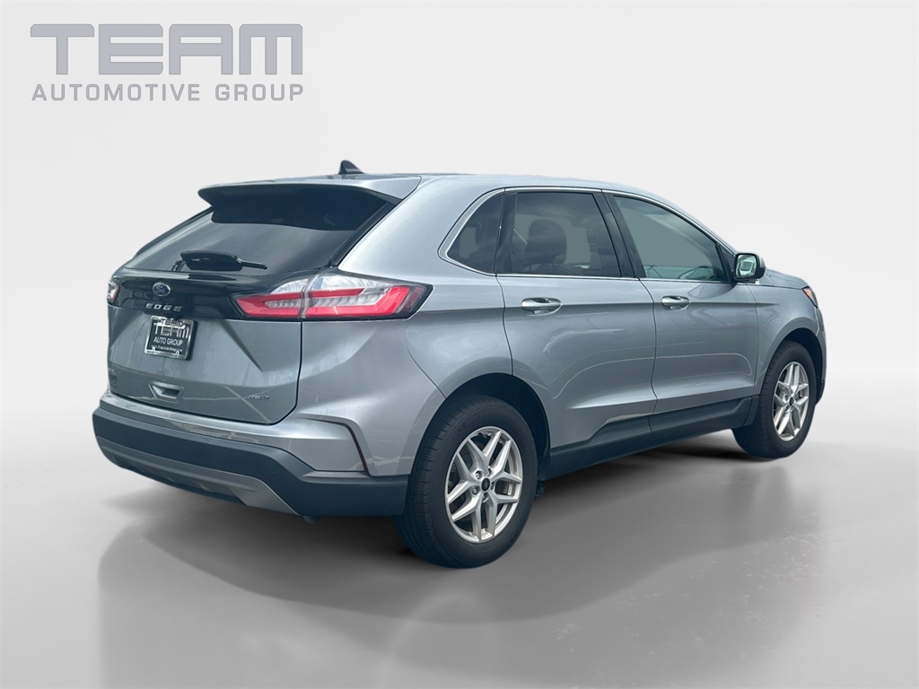 2024 Ford Edge SEL photo 7