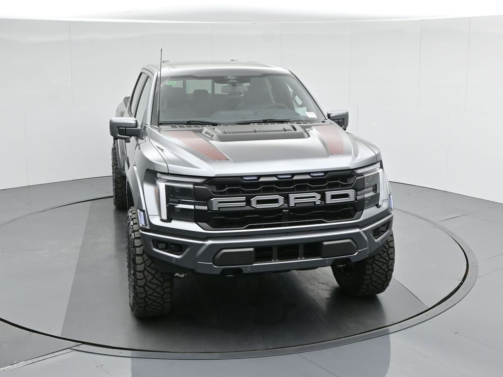 2025 Ford F-150 Raptor photo 36