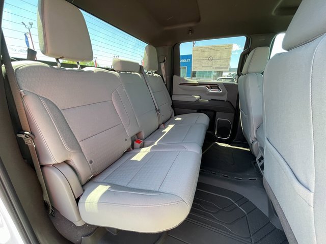 2024 Chevrolet Silverado 1500 LT photo 32