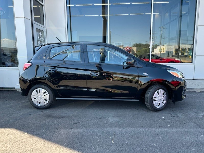2024 Mitsubishi Mirage ES photo 2