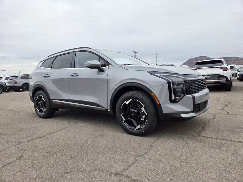 2026 Kia Sportage EX X-Line photo 2