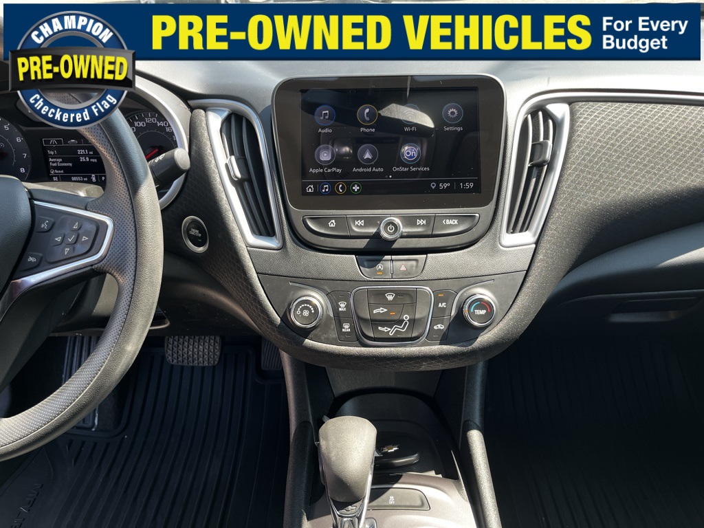 2021 Chevrolet Malibu LS photo 16