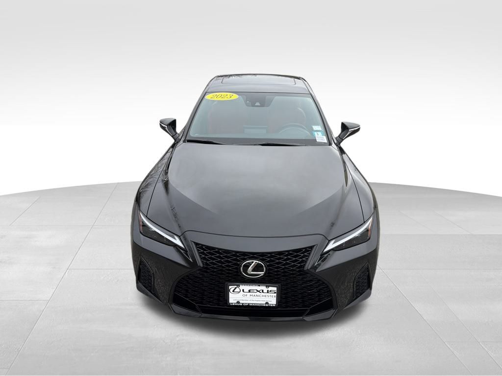 2023 Lexus IS 350 F SPORT photo 2