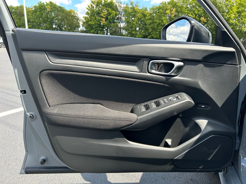 2026 Honda Civic Sport photo 15