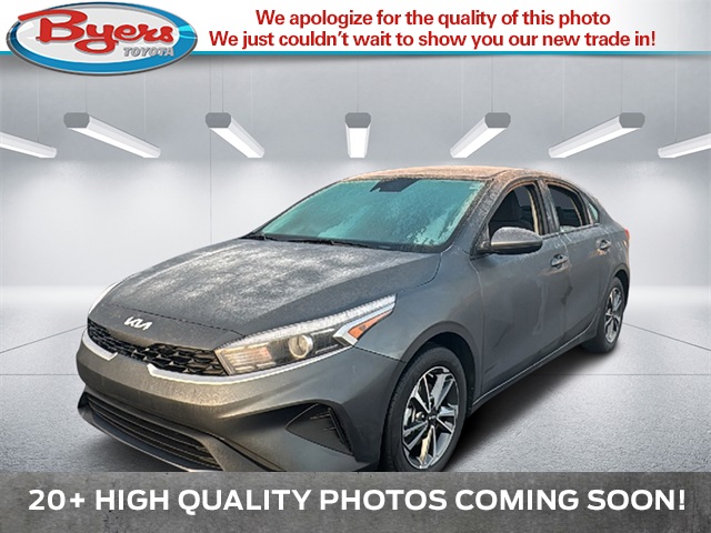 2024 Kia Forte LXS's photo