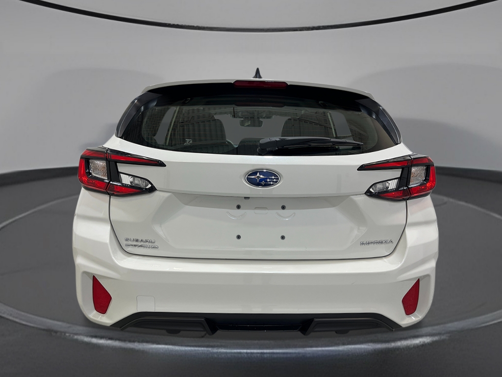 2025 Subaru Impreza Base photo 3