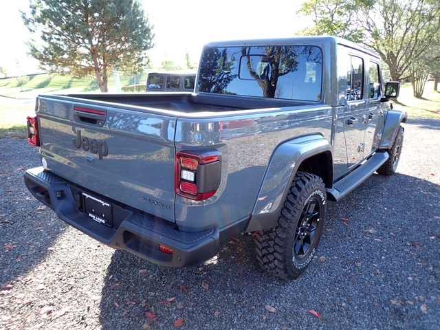 2025 Jeep Gladiator Sport photo 6