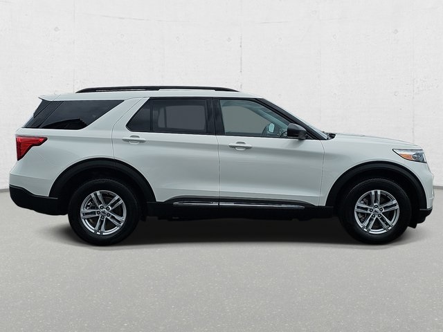 2022 Ford Explorer XLT photo 4