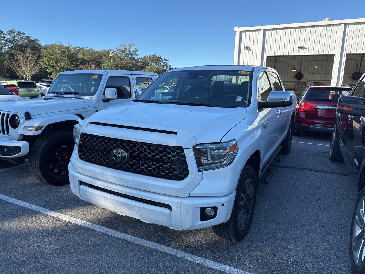 2020 Toyota Tundra Platinum's photo