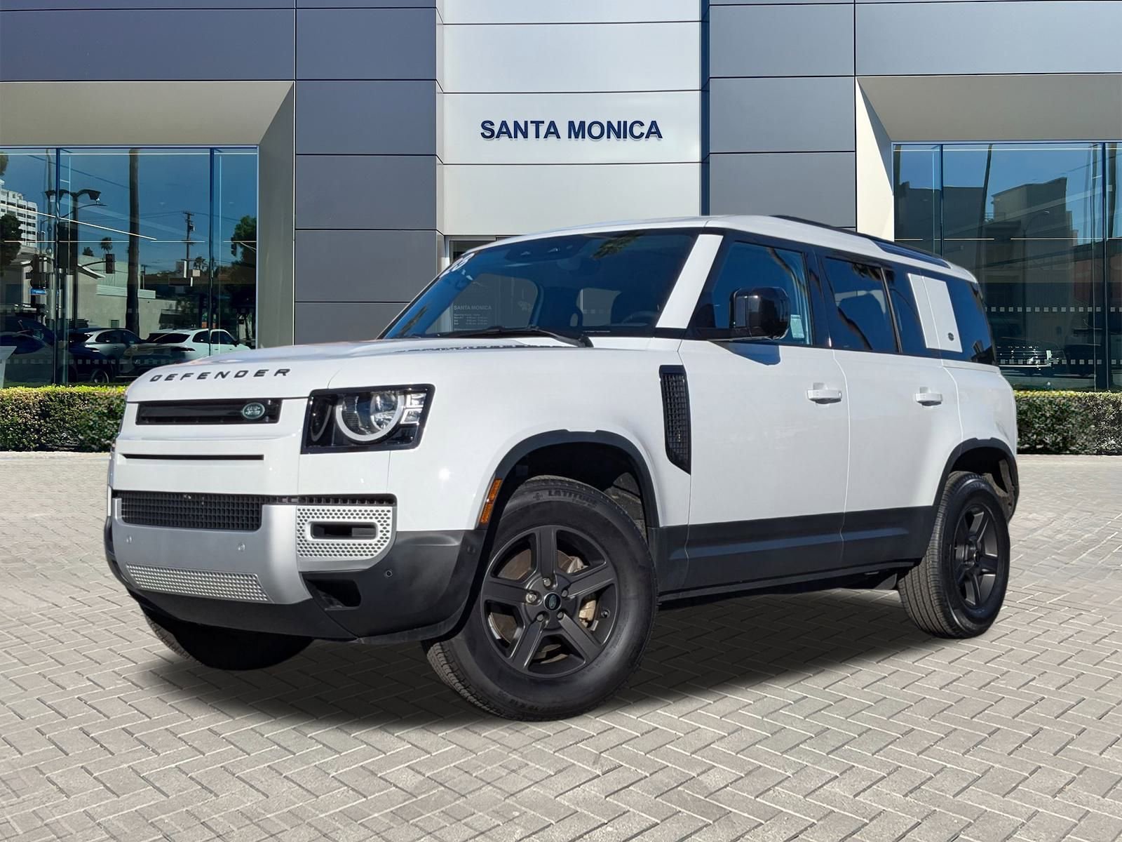2023 Land Rover Defender S