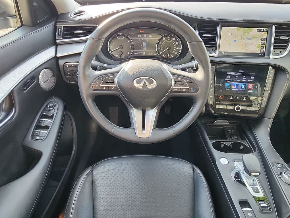 2022 Infiniti QX50 Essential AWD photo 8