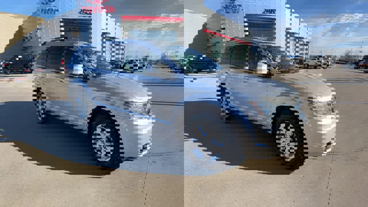 Used 2010 Dodge Journey SXT with VIN 3D4PG5FV8AT117326 for sale in Kansas City, KS