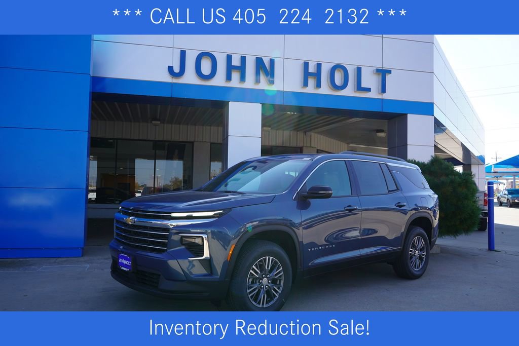 2026 Chevrolet Traverse LT's photo