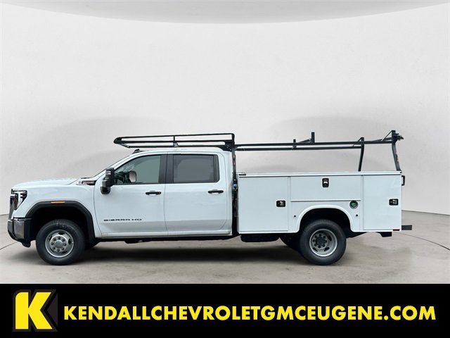 2025 Gmc Sierra 3500 Pro photo 2