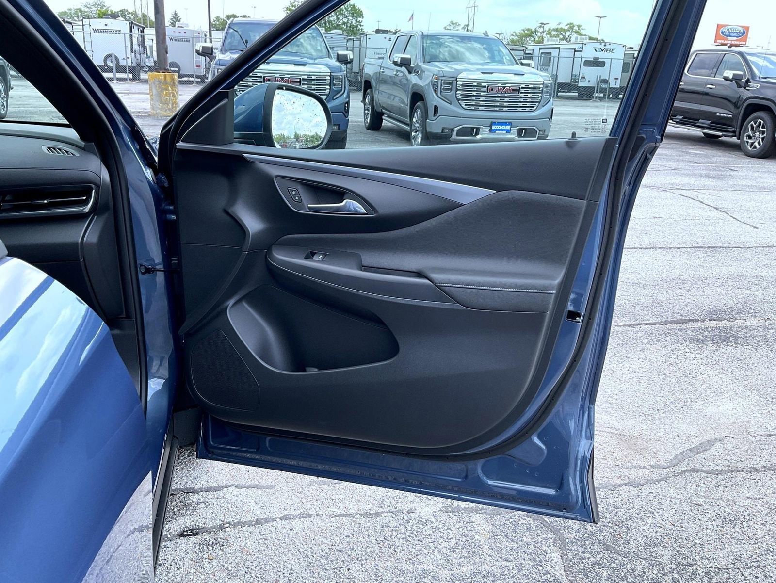 2025 Buick Envista Preferred photo 16