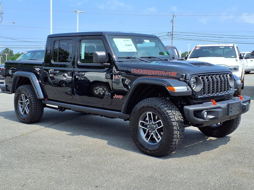 2025 Jeep Gladiator Mojave photo 2