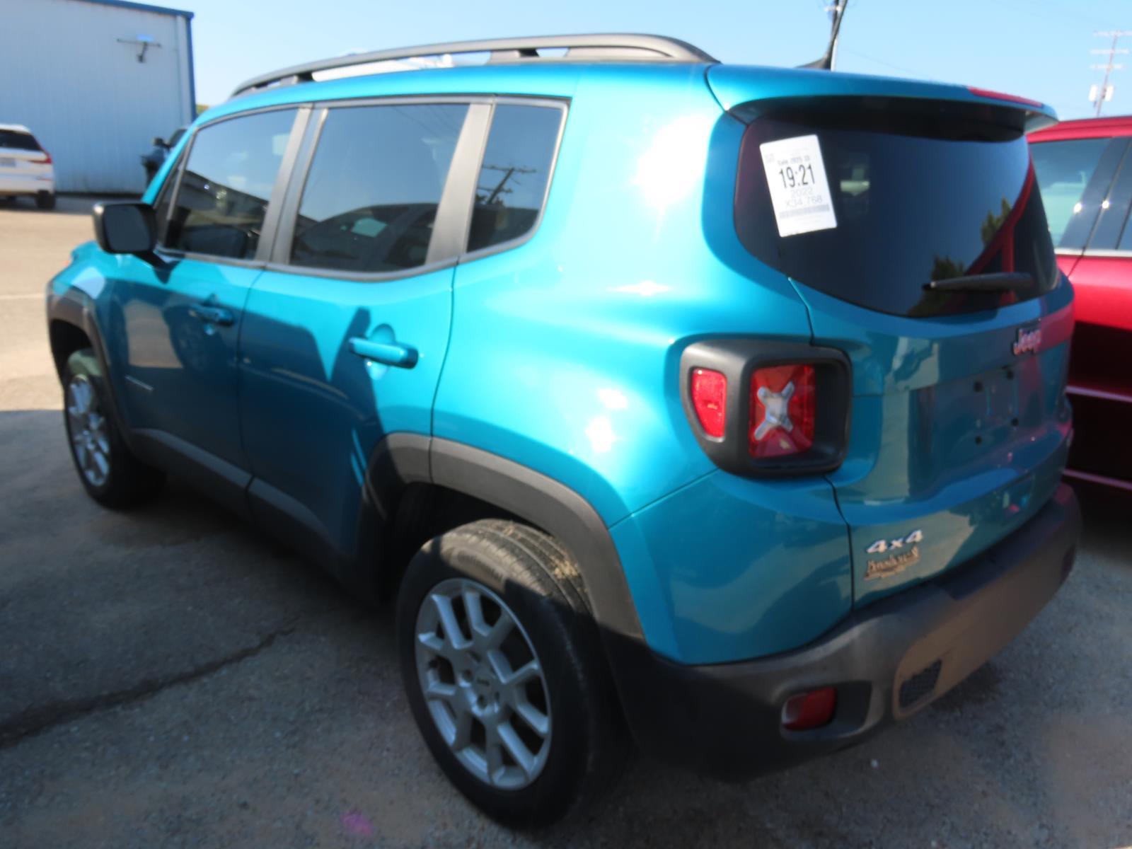2022 Jeep Renegade Latitude photo 4