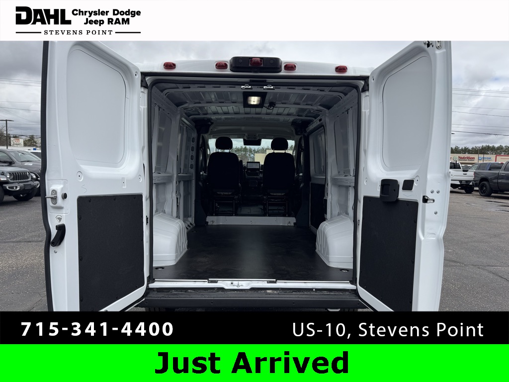 2025 Ram ProMaster 2500 photo 2