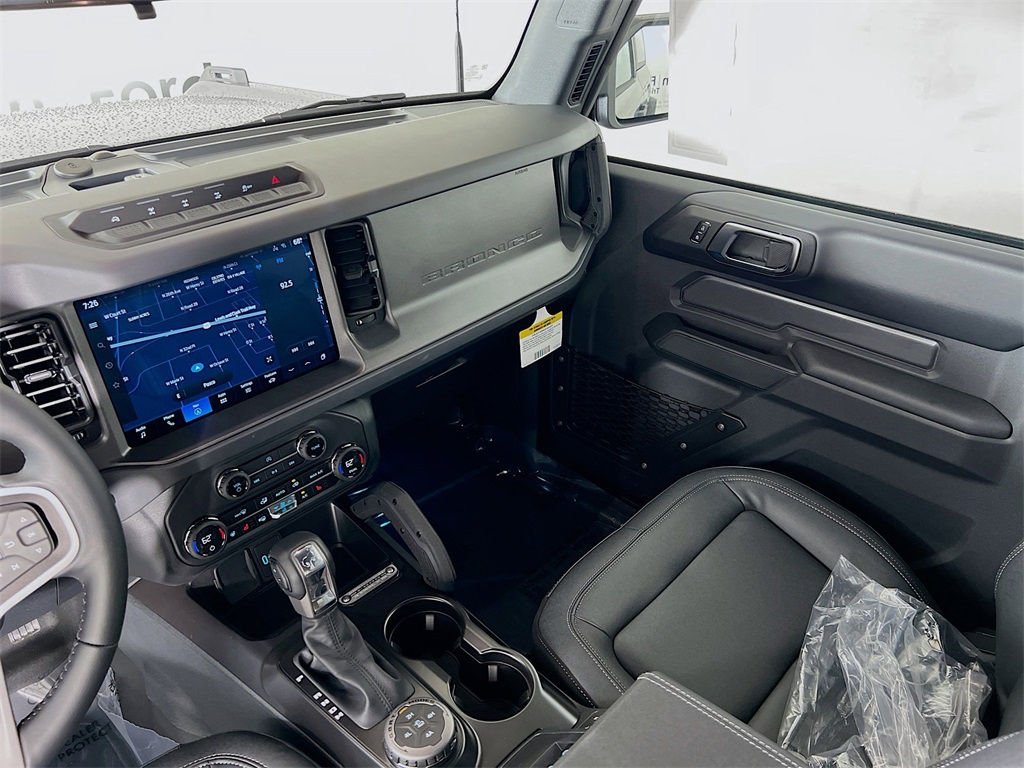 2025 Ford Bronco Badlands photo 26