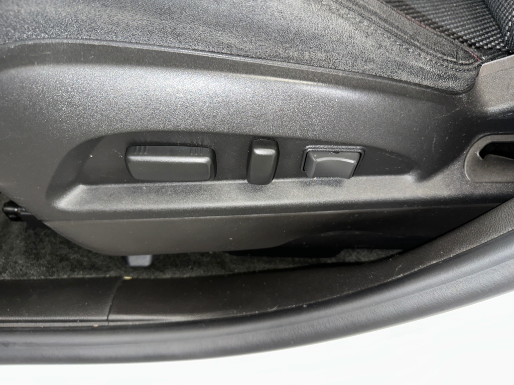 2015 Chevrolet Equinox LT photo 3