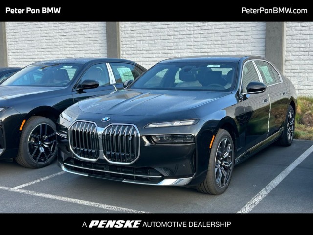 2025 BMW i7