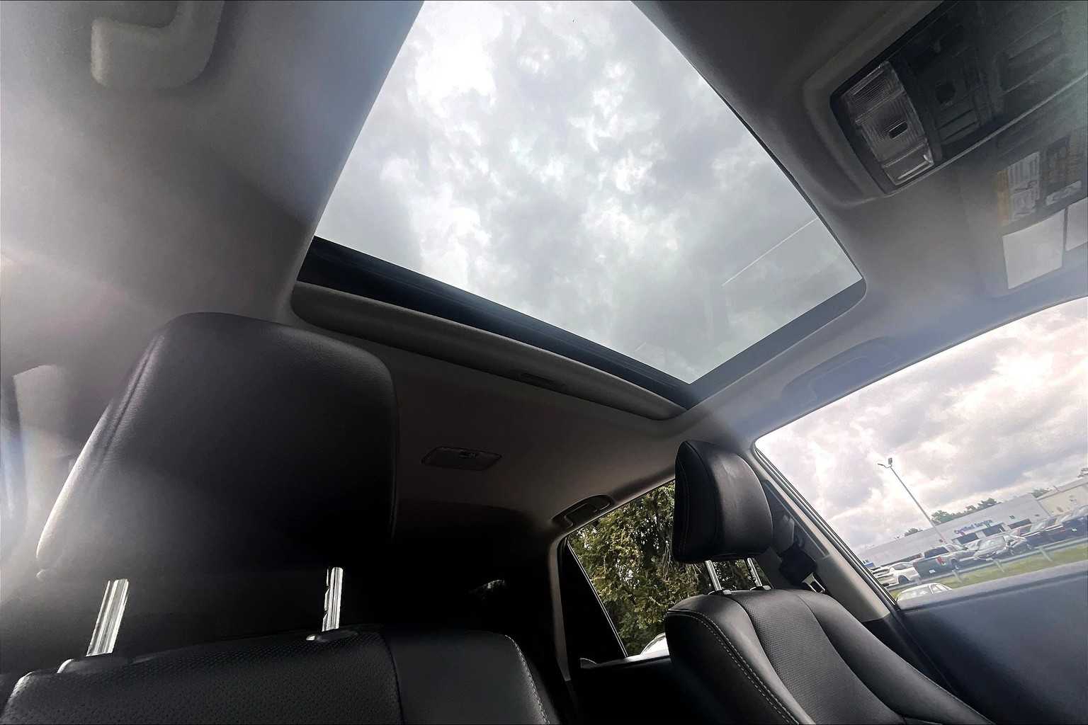 2023 Toyota 4Runner Limited 4WD photo 12