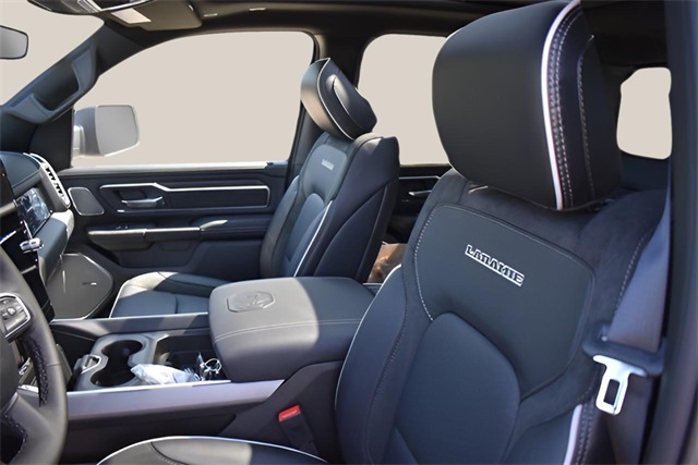2026 Ram 1500 Laramie photo 11