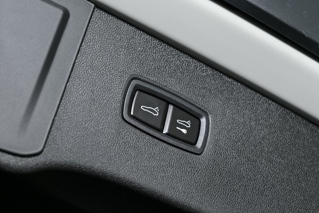 2025 Porsche Cayenne GTS photo 29