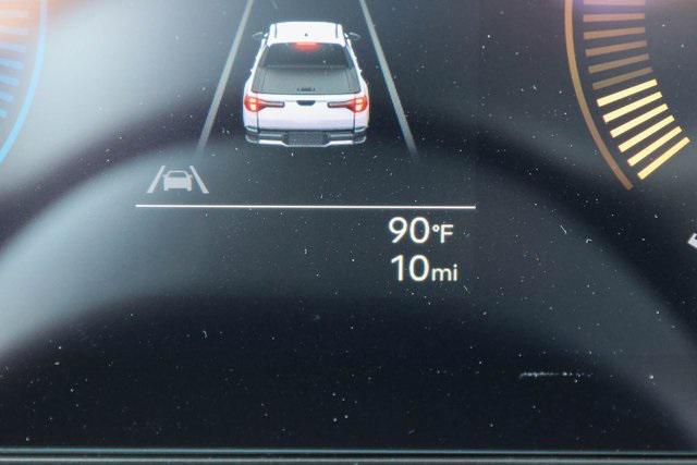 New 2025 Black Hyundai SEL FWD image 23