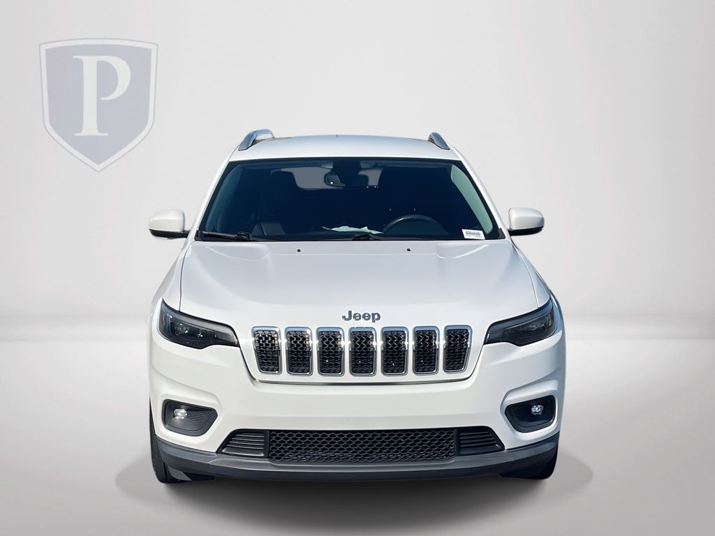 2019 Jeep Cherokee Latitude photo 2
