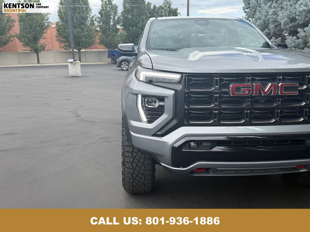 2024 Gmc Canyon AT4X photo 13
