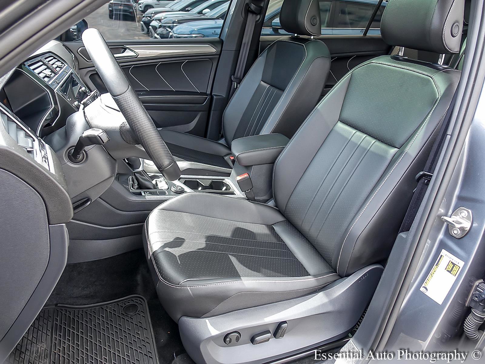 2024 VOLKSWAGEN TIGUAN - Image 9