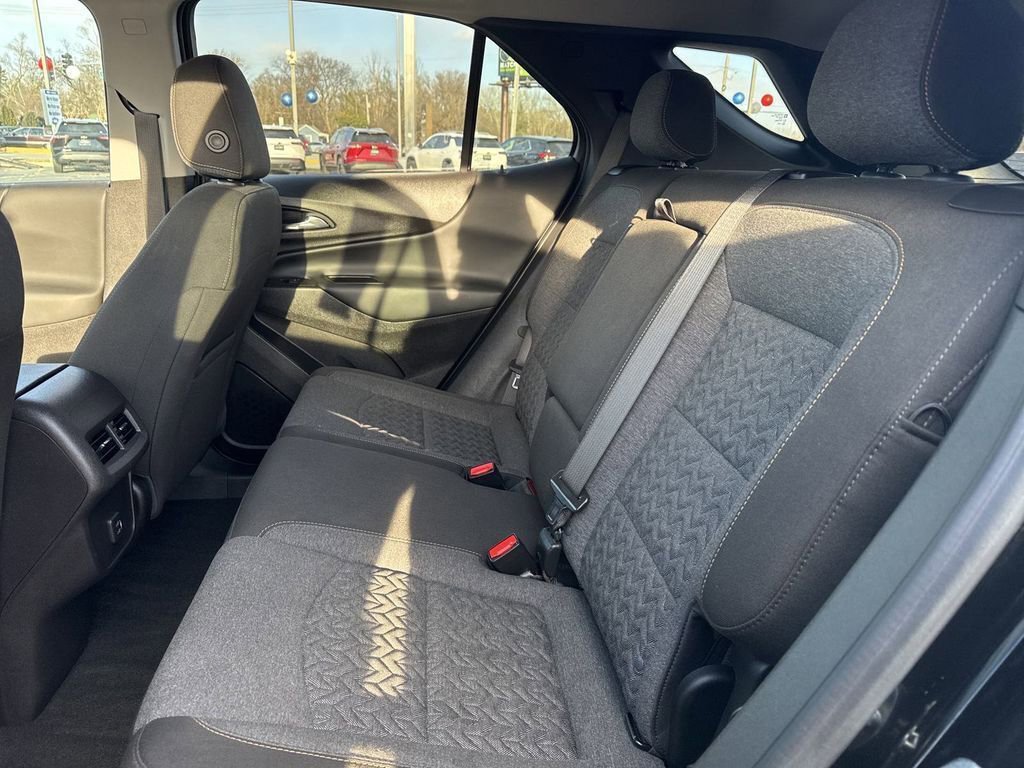 2024 Chevrolet Equinox LT photo 15