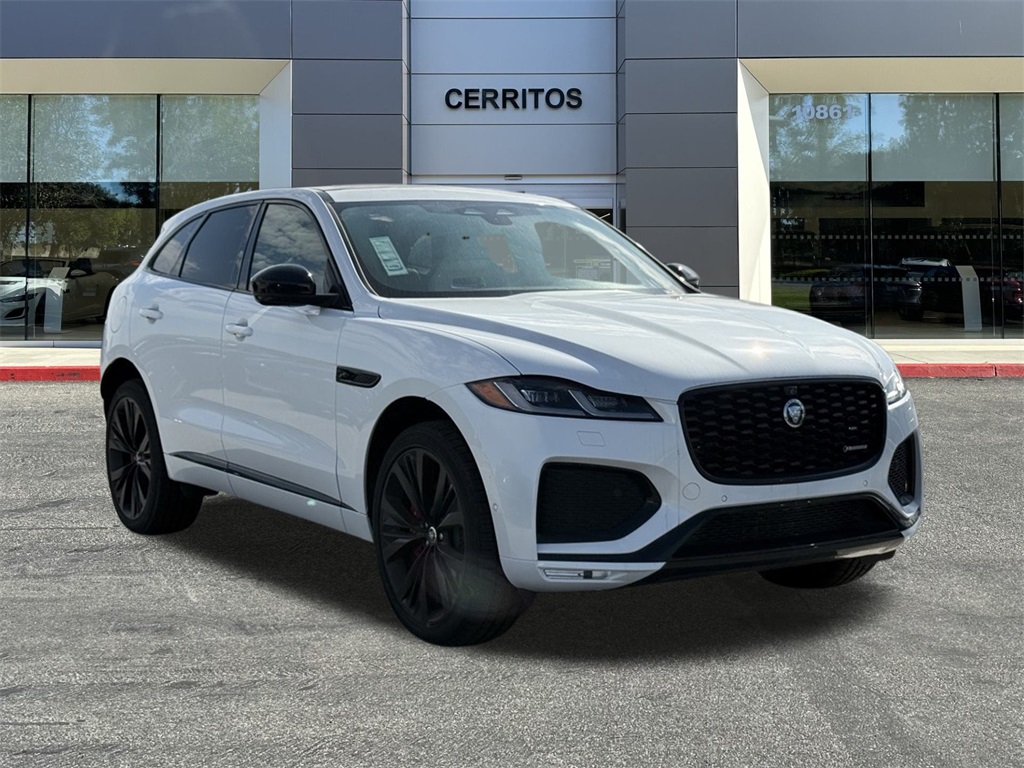 2025 Jaguar F-PACE P400 R-Dynamic S photo 3