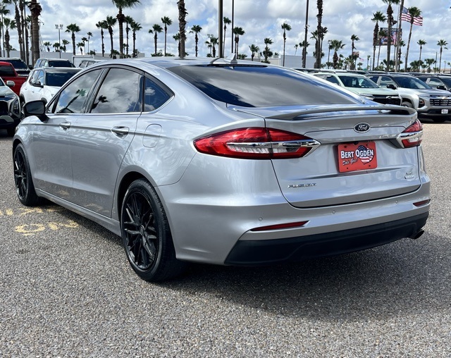 2020 Ford Fusion SE photo 5