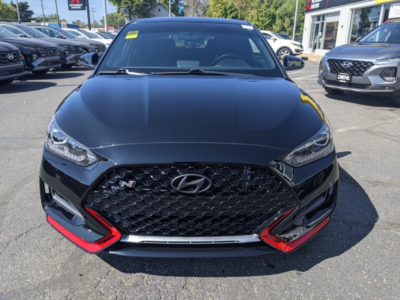 2020 Hyundai Veloster N photo 6