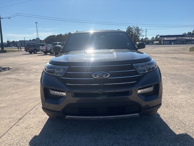 2020 Ford Explorer XLT photo 3