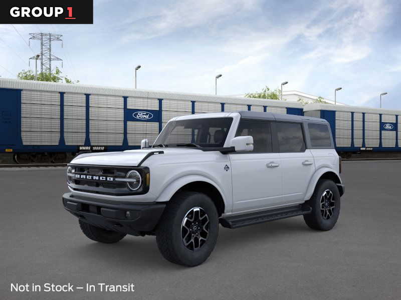 2025 Ford Bronco 4-Door Outer Banks's photo