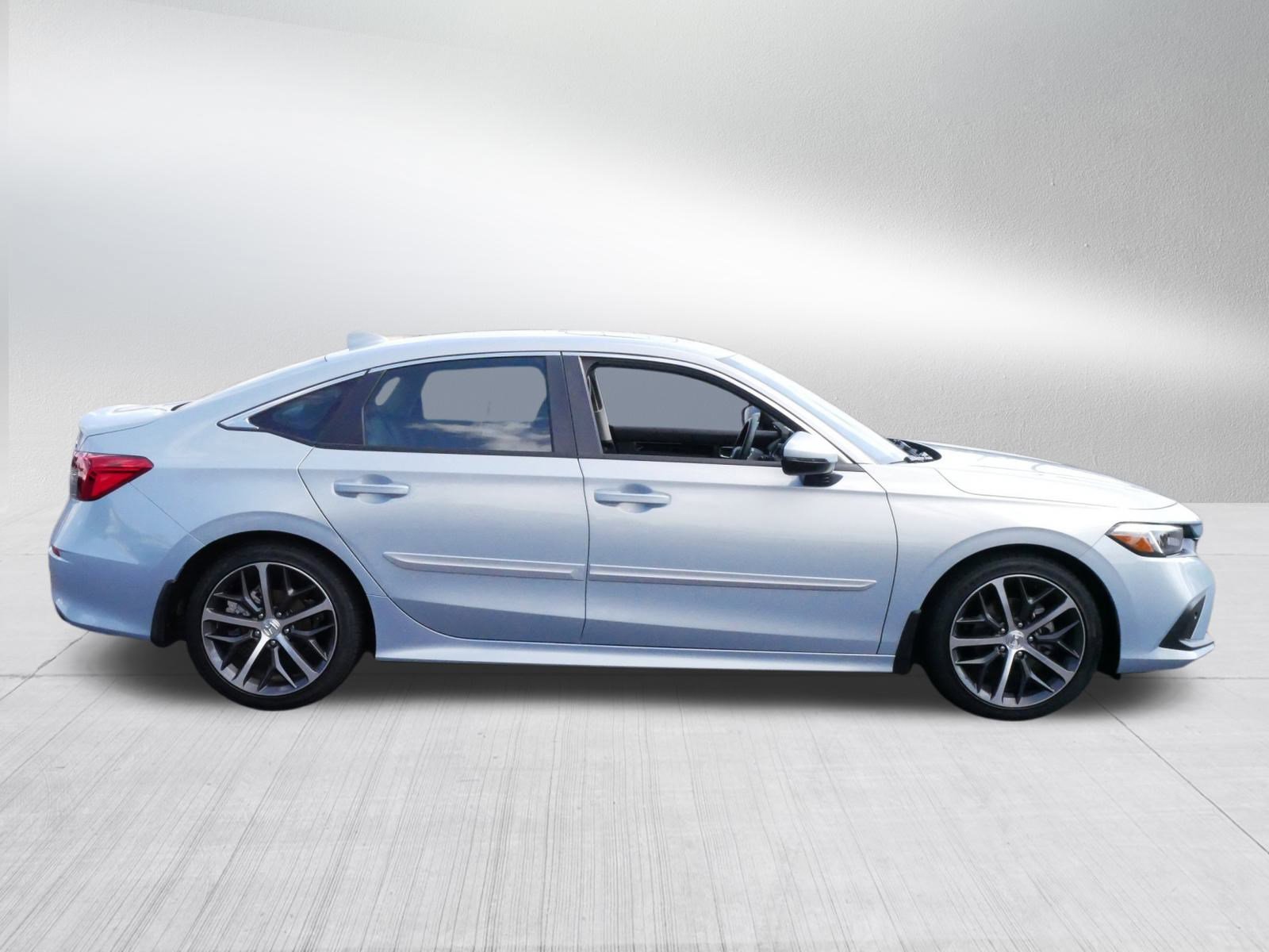 2023 Honda Civic Touring photo 8