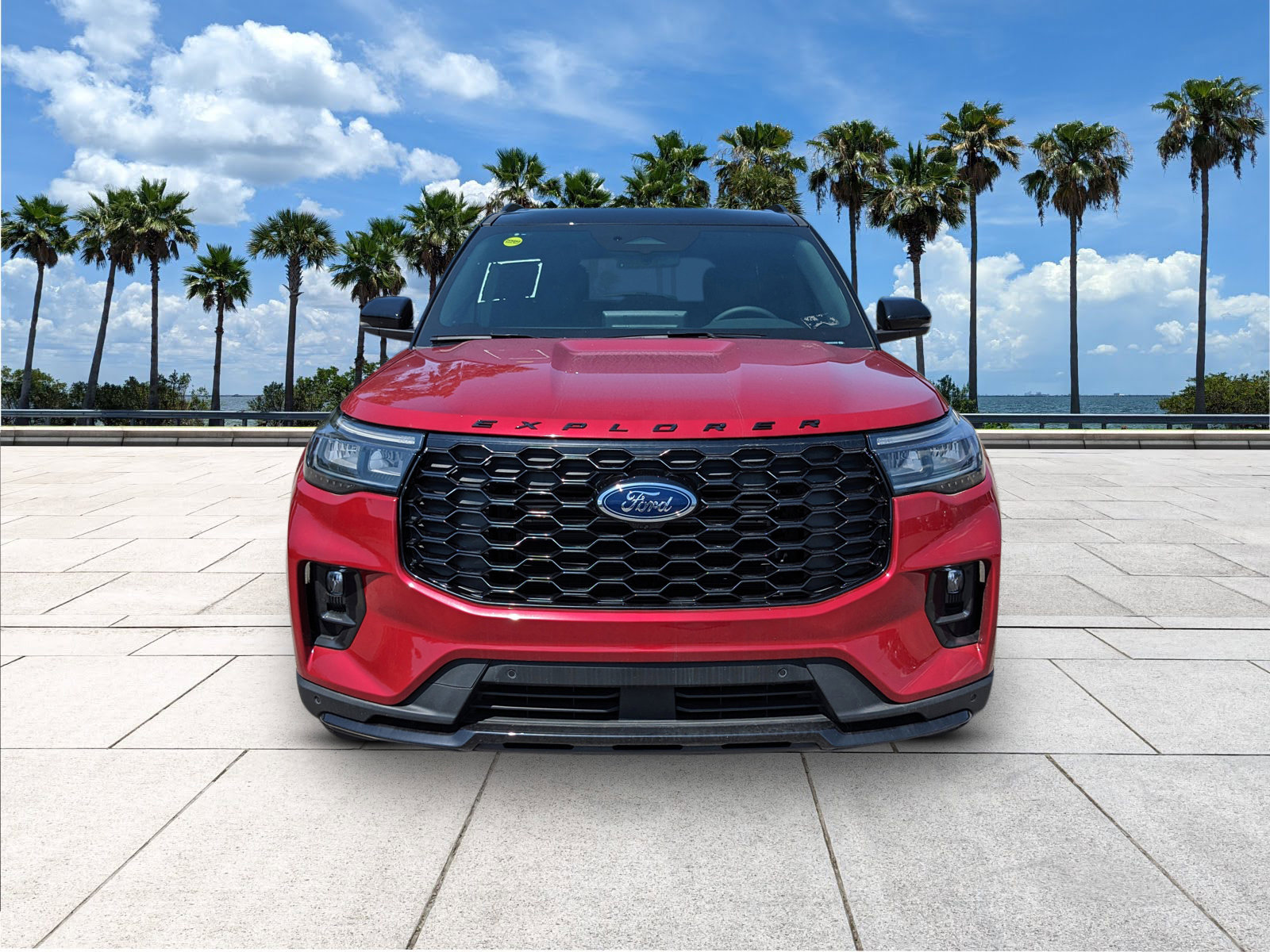 2025 Ford Explorer ST-Line photo 3