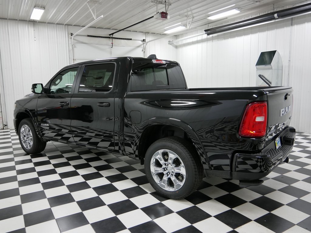 2025 Ram 1500 Big Horn Lone Star photo 3