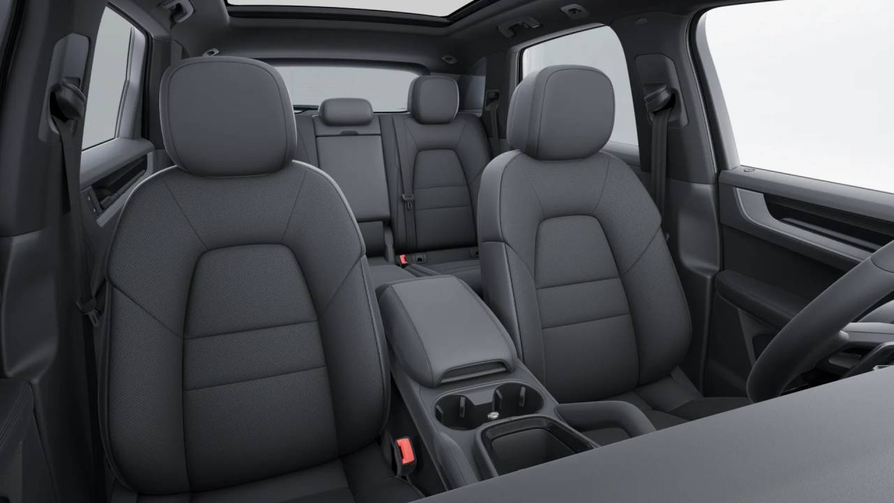 2026 Porsche Cayenne photo 11