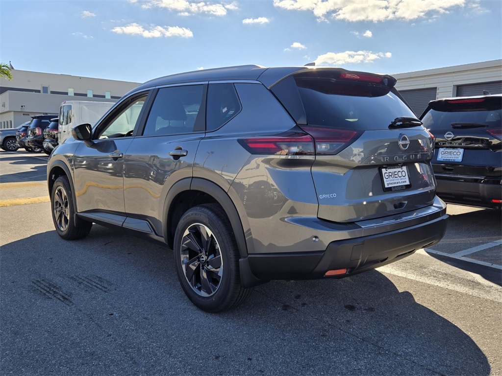 2026 Nissan Rogue SV photo 4
