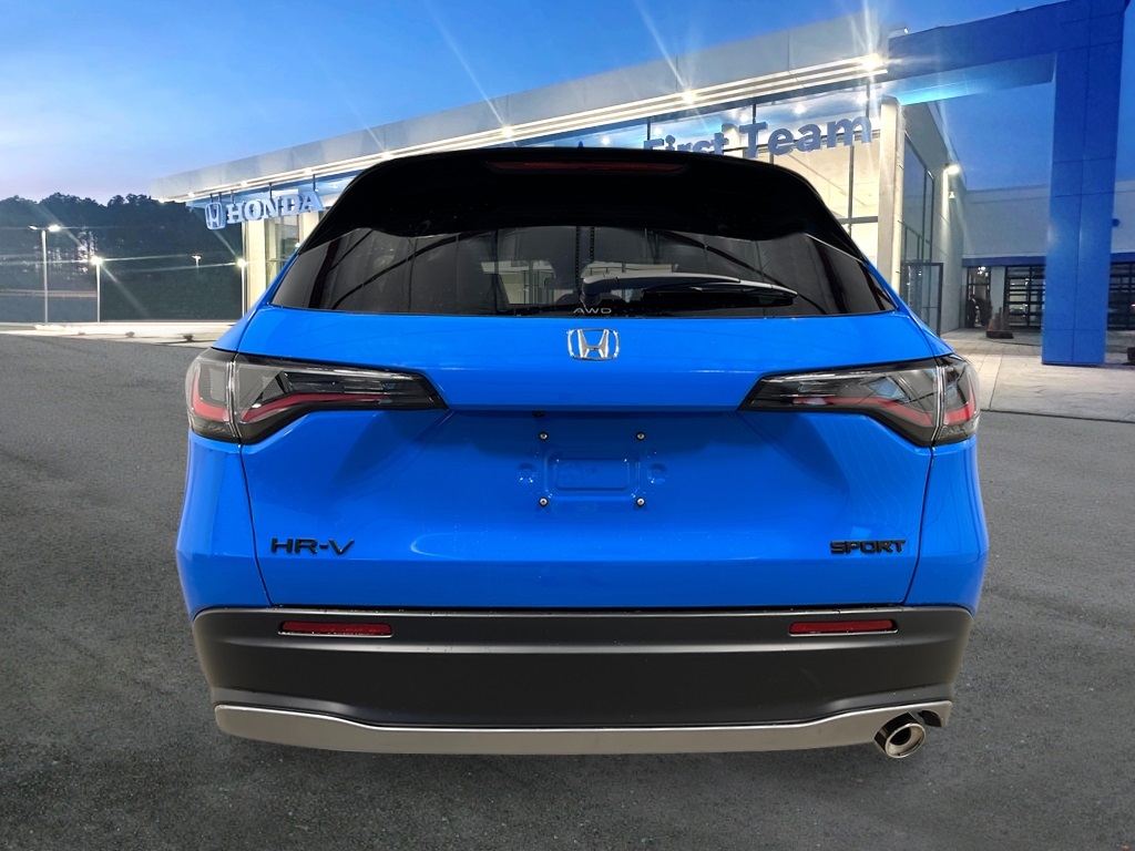2026 Honda HR-V Sport photo 4