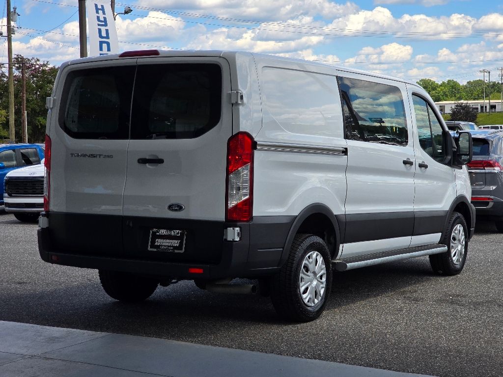 2023 Ford Transit Cargo Van photo 24